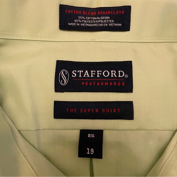 Stafford Green Short Sleeve Shirt - Picture 2 of 4